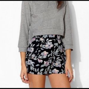 Short kimchi blue urban outfitter